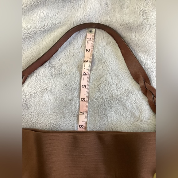 Dooney & Bourke nylon shoulder bag with leather handle - Picture 8 of 9